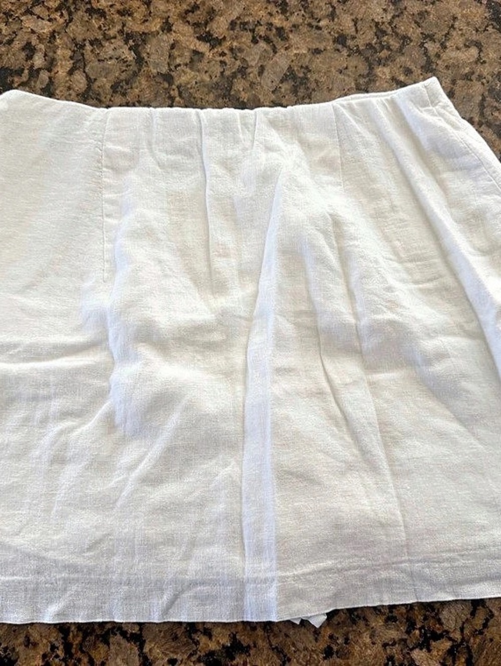 Abercrombie & Fitch Mini Skirt in White Linen Size Medium